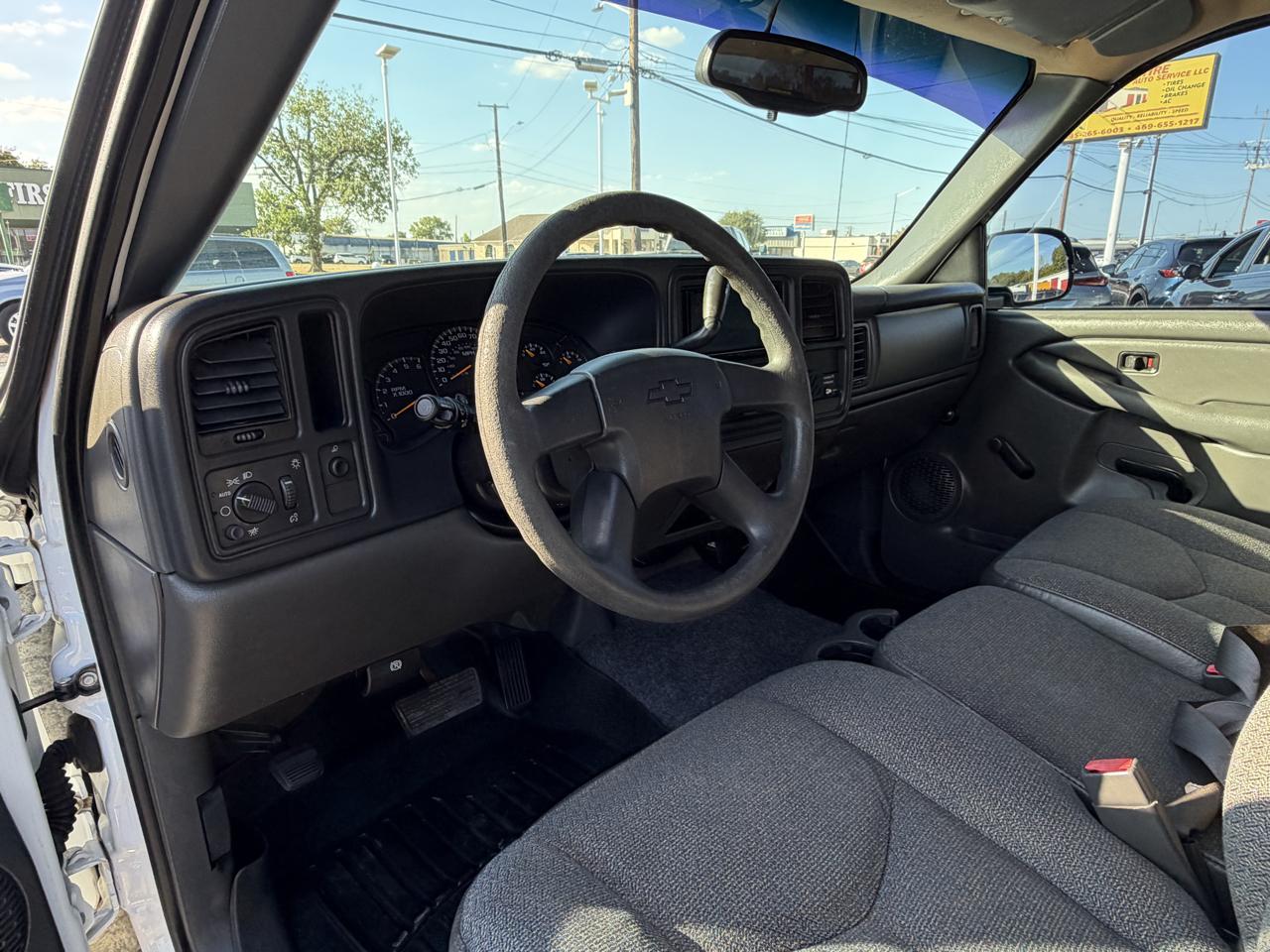 Chevrolet Silverado 1500 LS Long Bed 2WD 2003