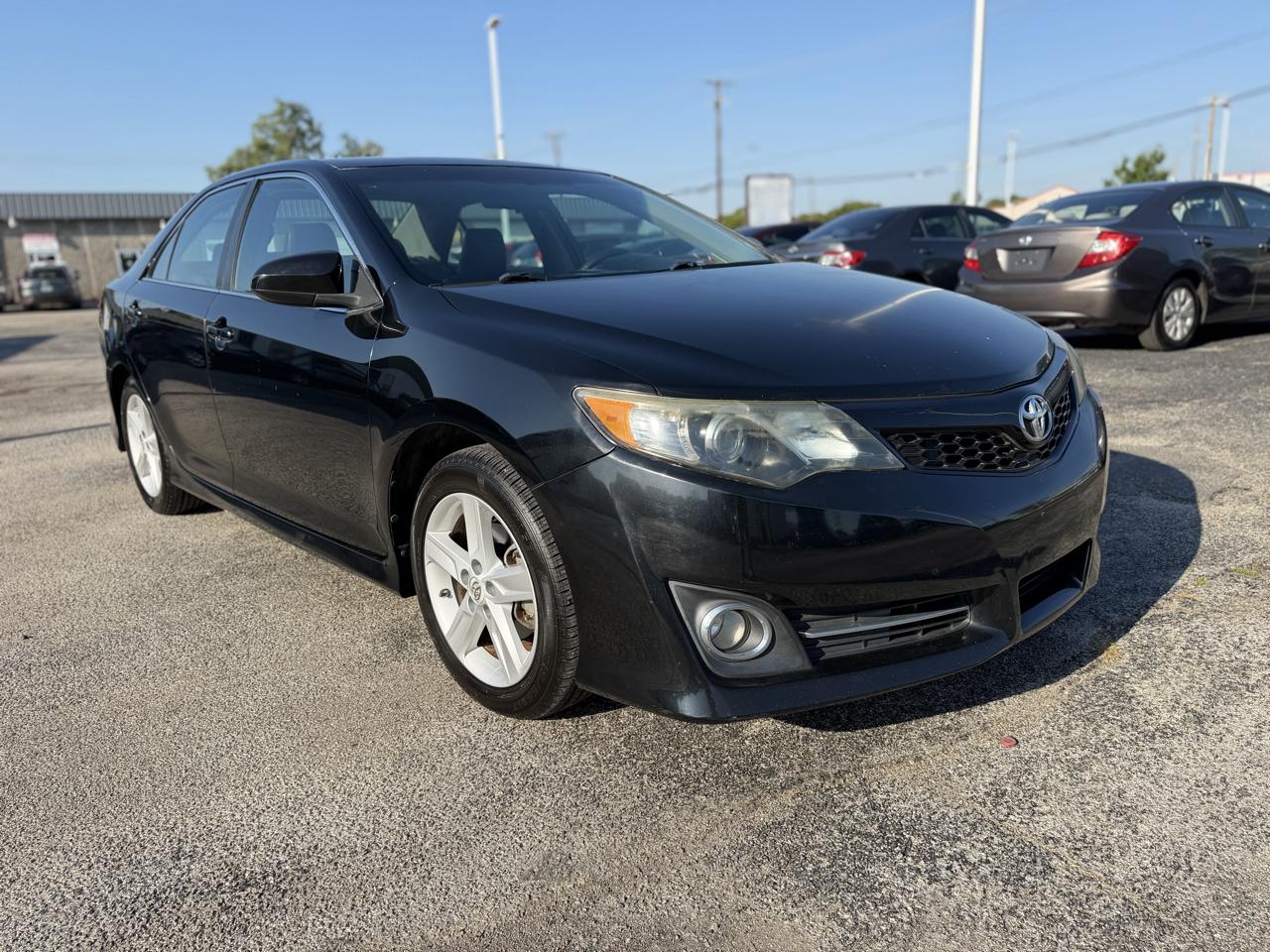 Toyota Camry SE 2012