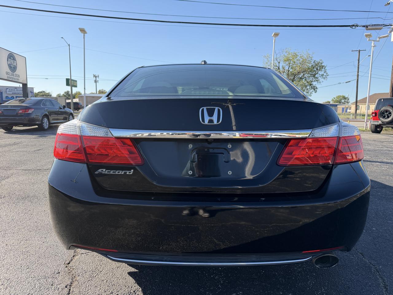 Honda Accord EX-L Sedan AT with XM Radio 2013