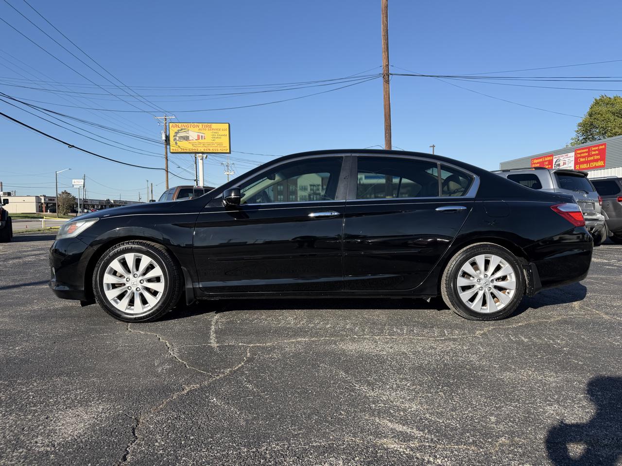 Honda Accord EX-L Sedan AT with XM Radio 2013