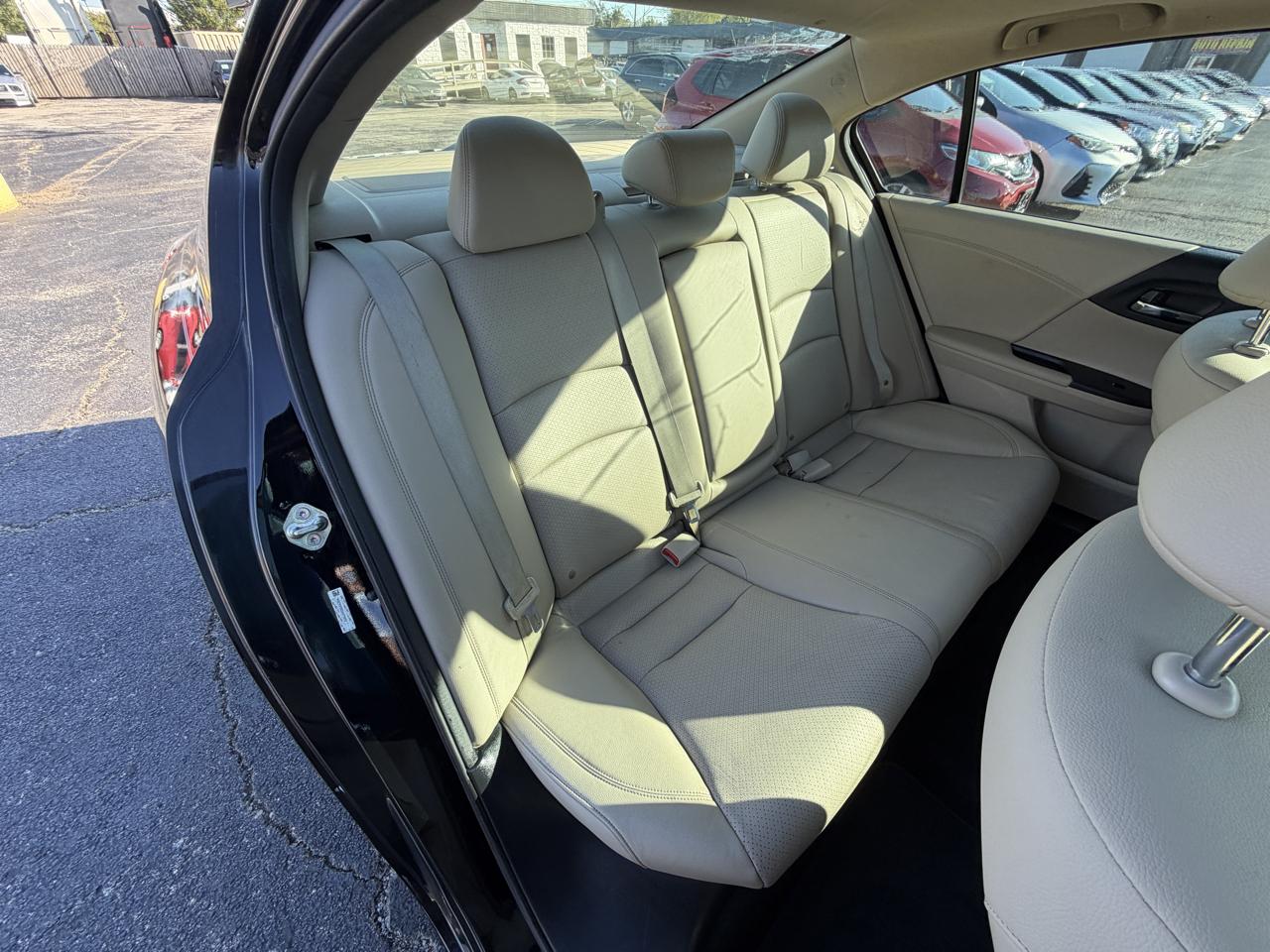 Honda Accord EX-L Sedan AT with XM Radio 2013