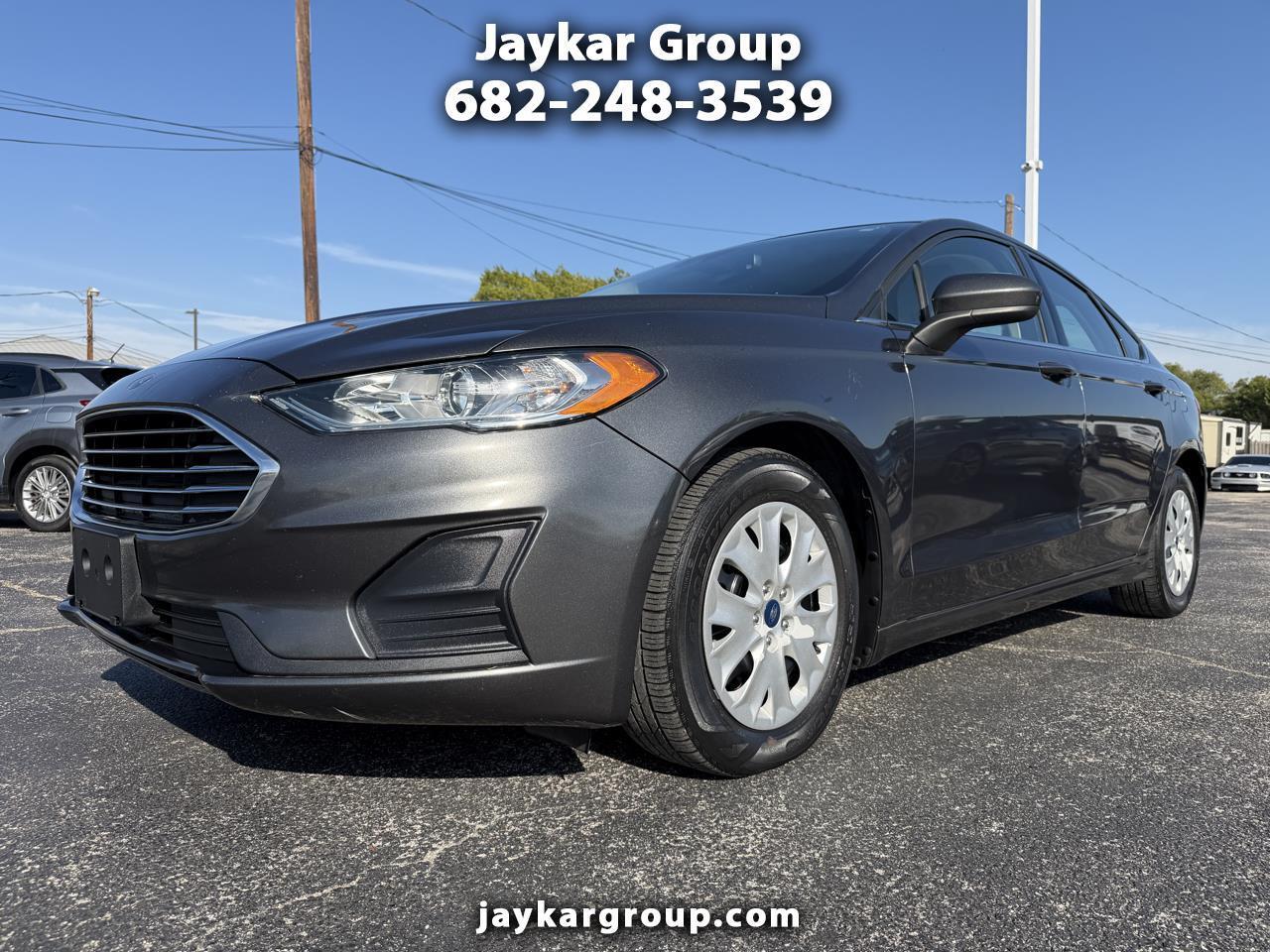 Ford Fusion S 2019