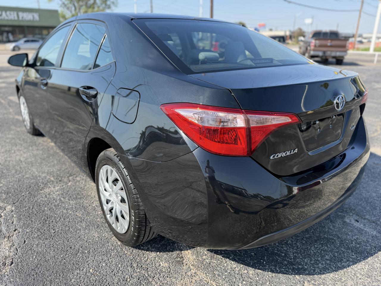 Toyota Corolla LE 2018