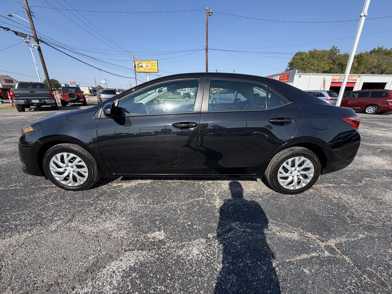 Toyota Corolla LE 2018