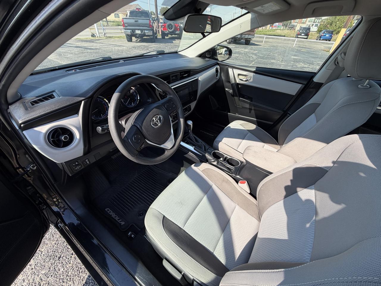 Toyota Corolla LE 2018