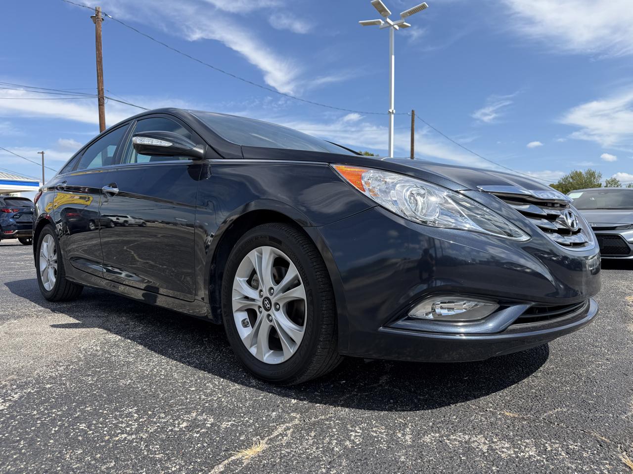 Hyundai Sonata Limited 2011