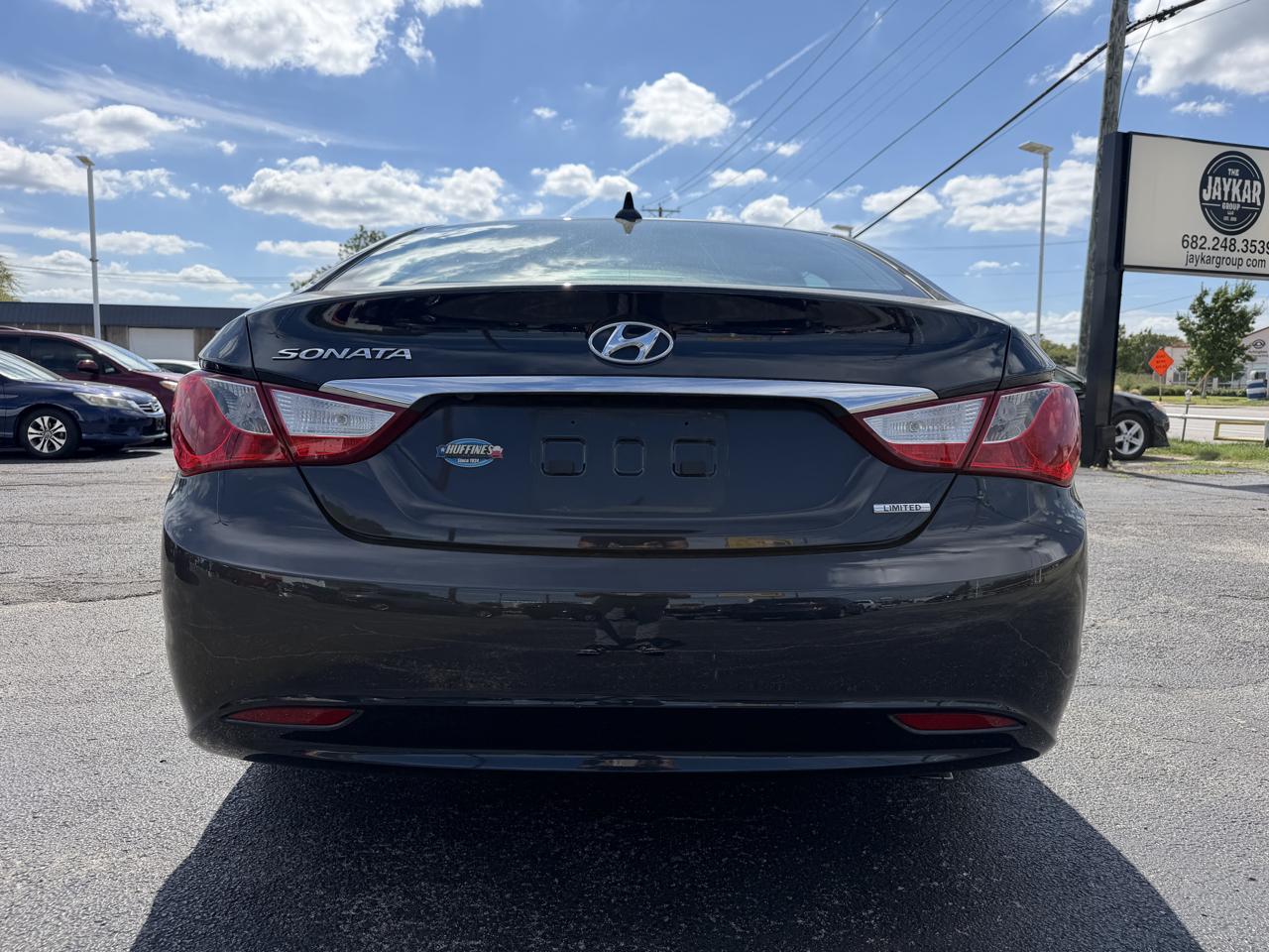 Hyundai Sonata Limited 2011