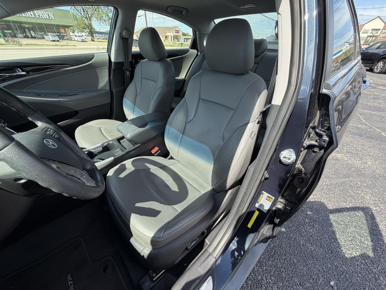 Hyundai Sonata Limited 2011