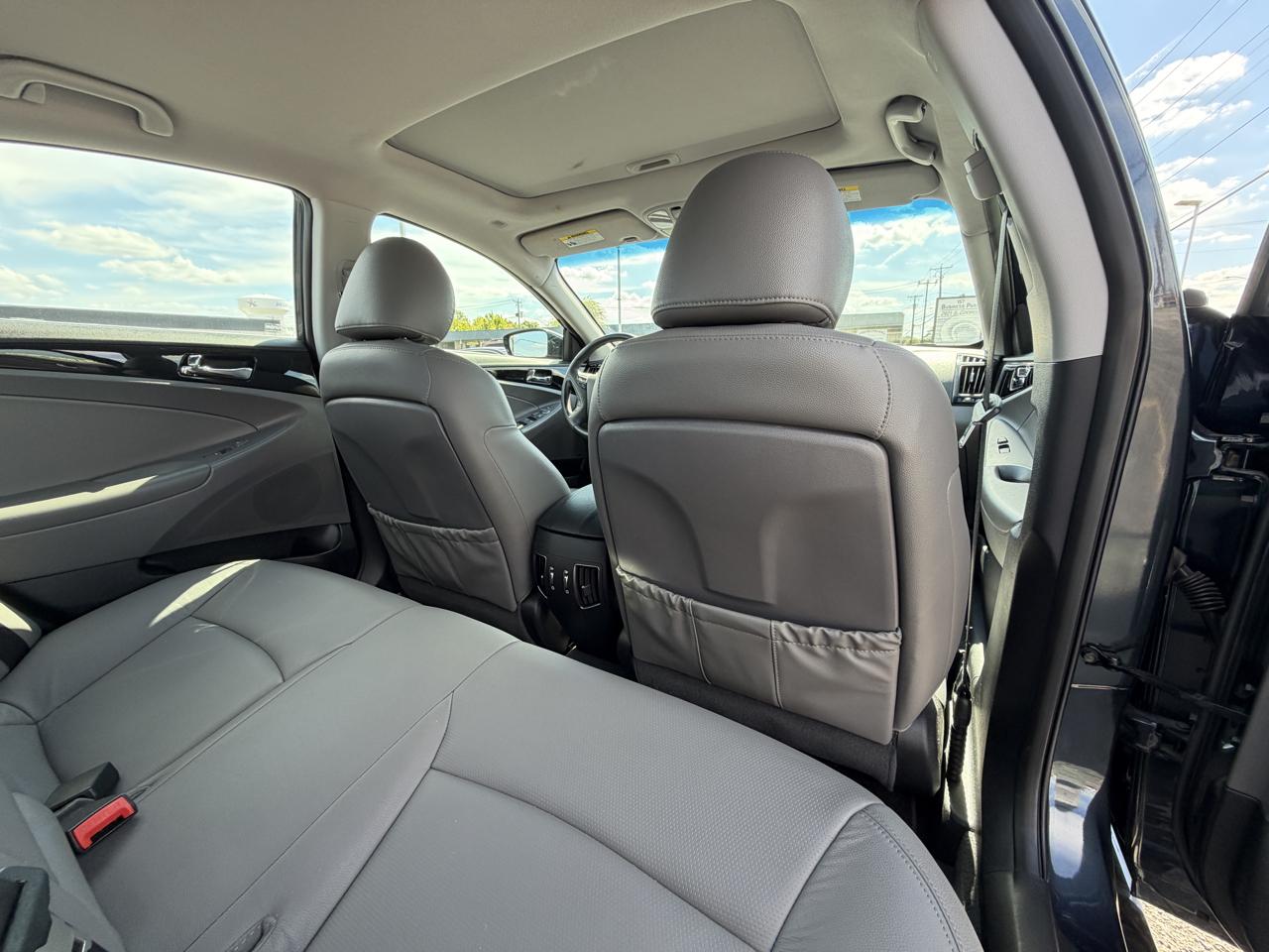 Hyundai Sonata Limited 2011