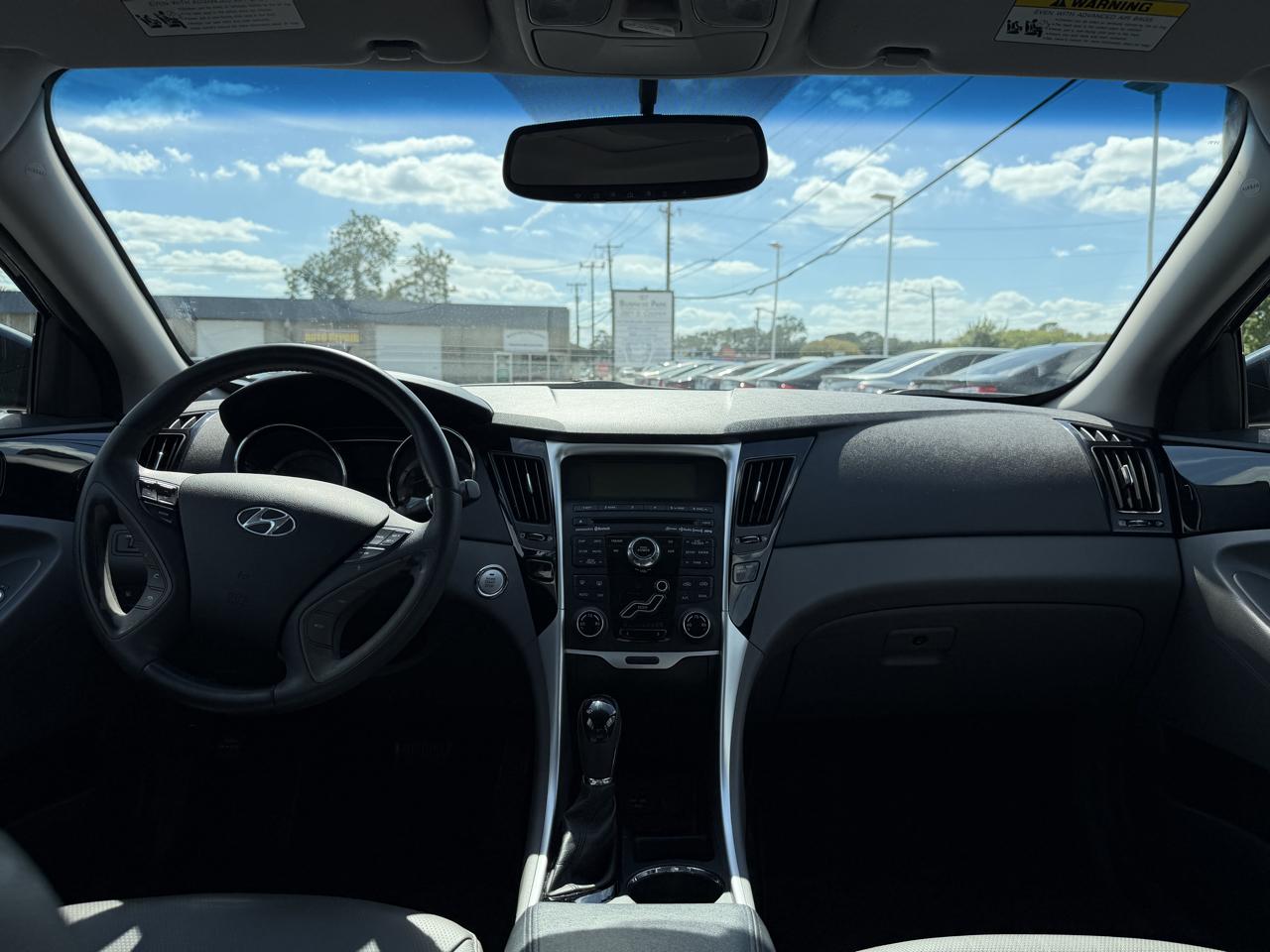 Hyundai Sonata Limited 2011