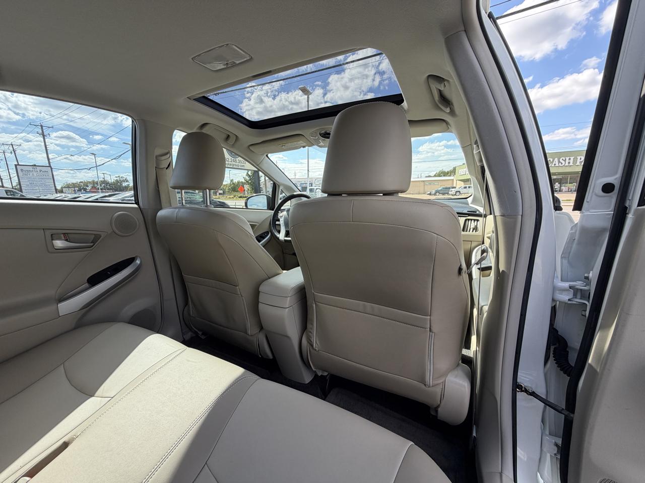 Toyota Prius Four 2013