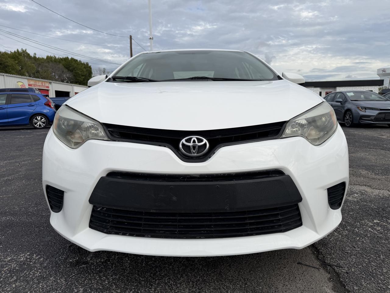 Toyota Corolla LE 2014