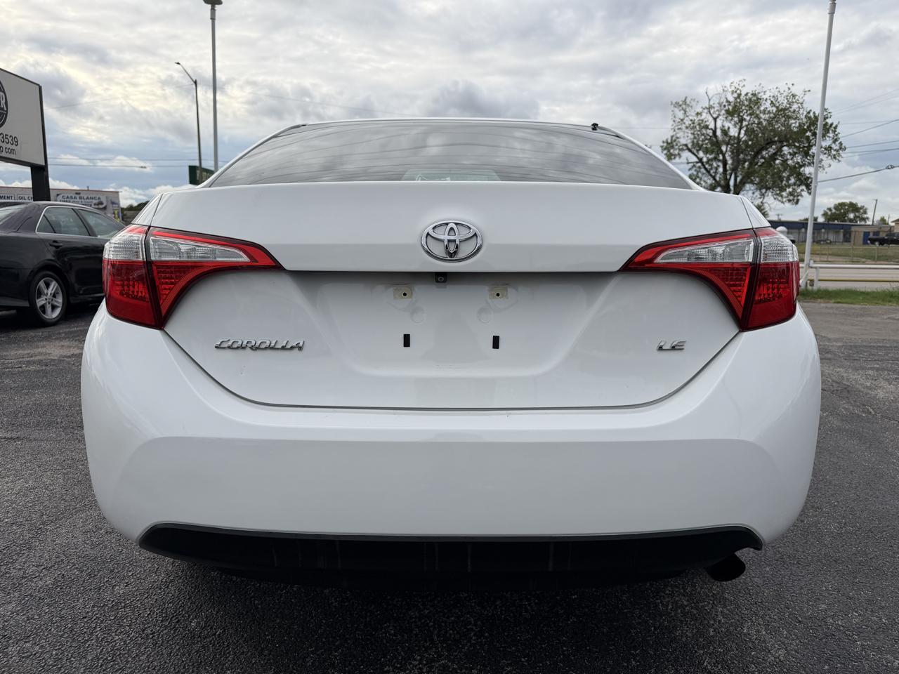 Toyota Corolla LE 2014