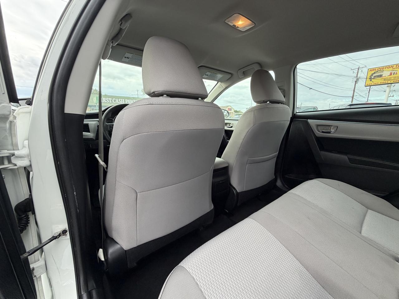 Toyota Corolla LE 2014