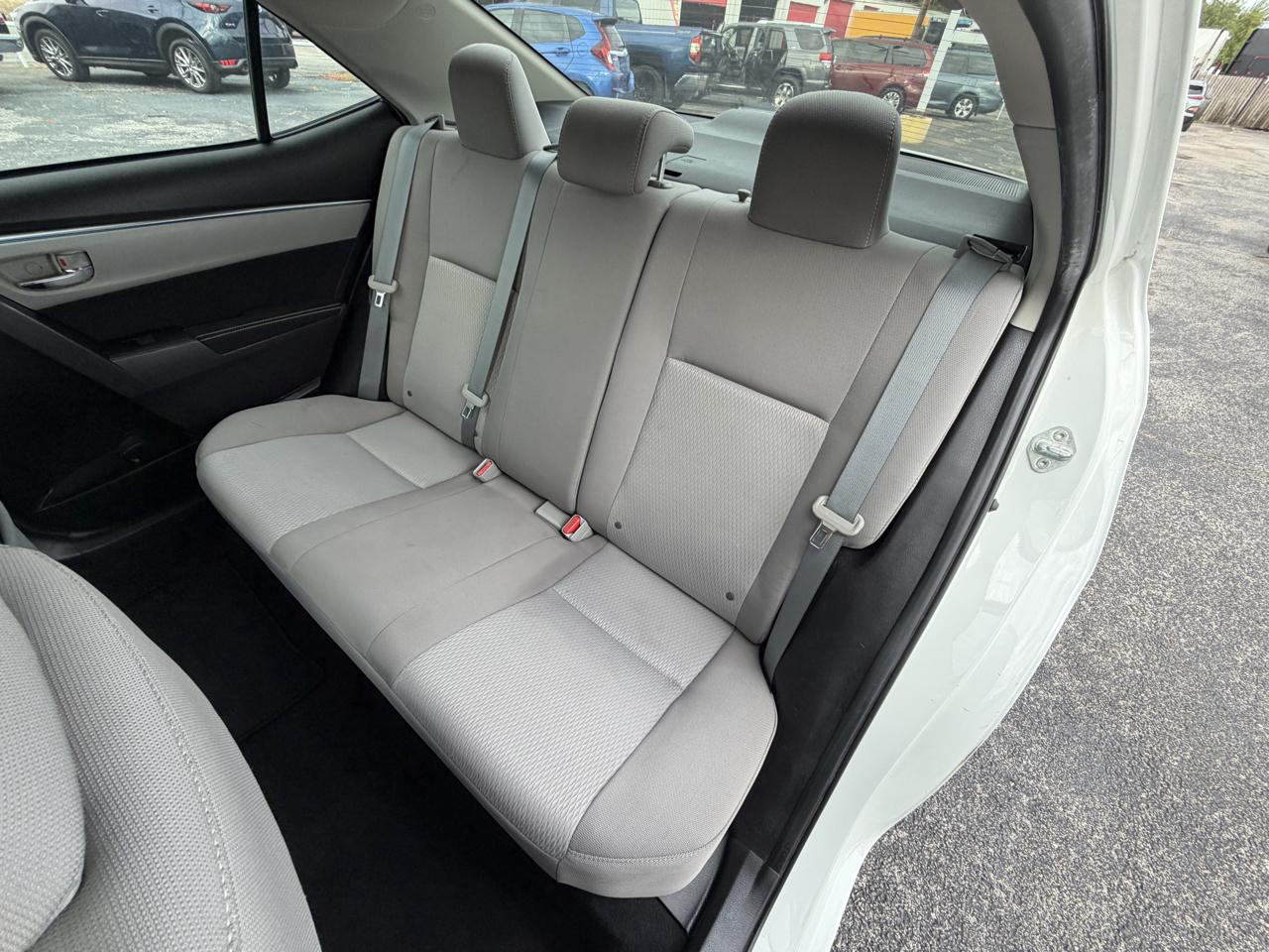 Toyota Corolla LE 2014