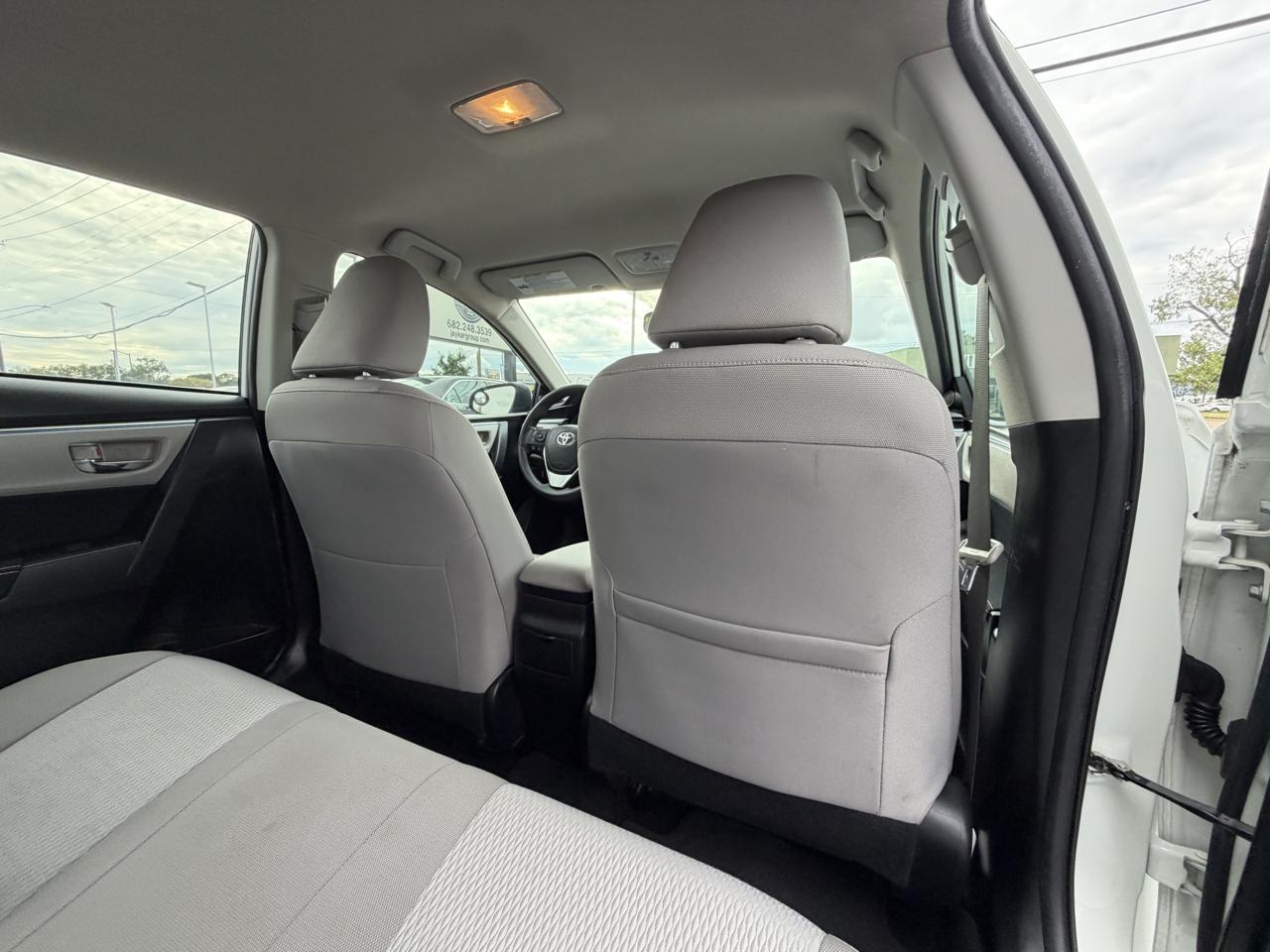 Toyota Corolla LE 2014