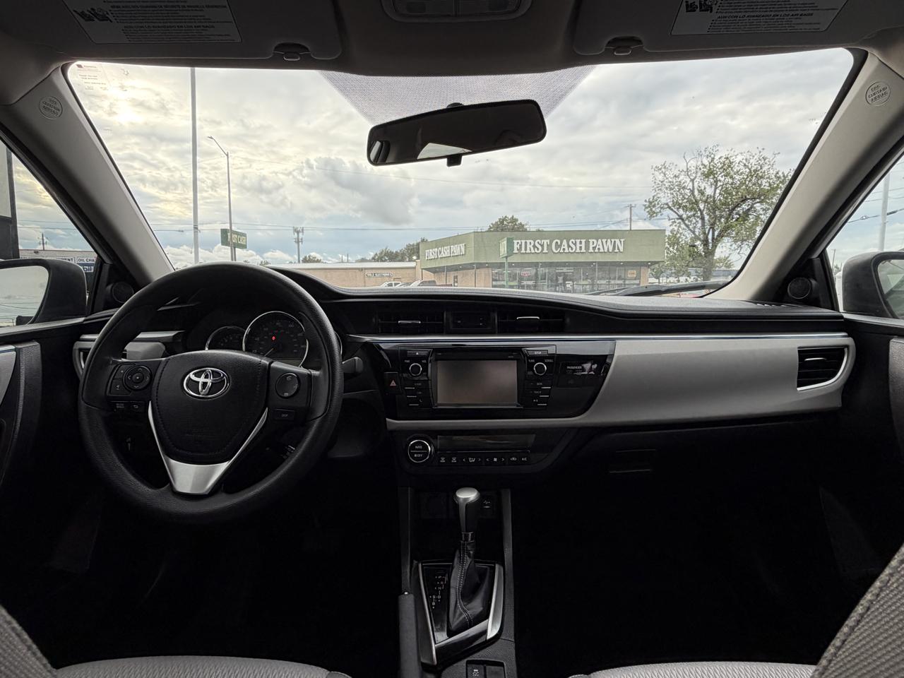 Toyota Corolla LE 2014
