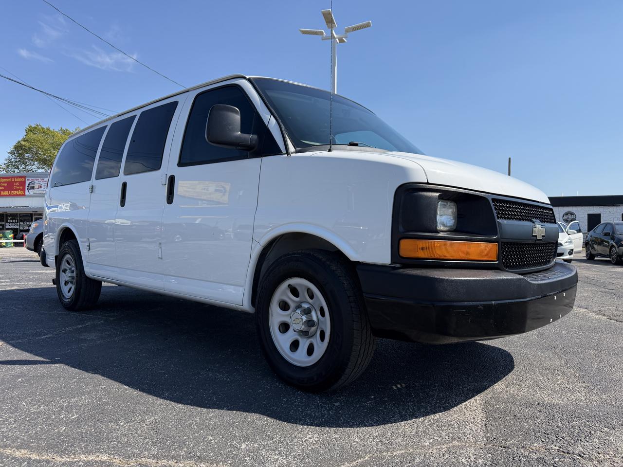 Chevrolet Express 1500 LS 2014