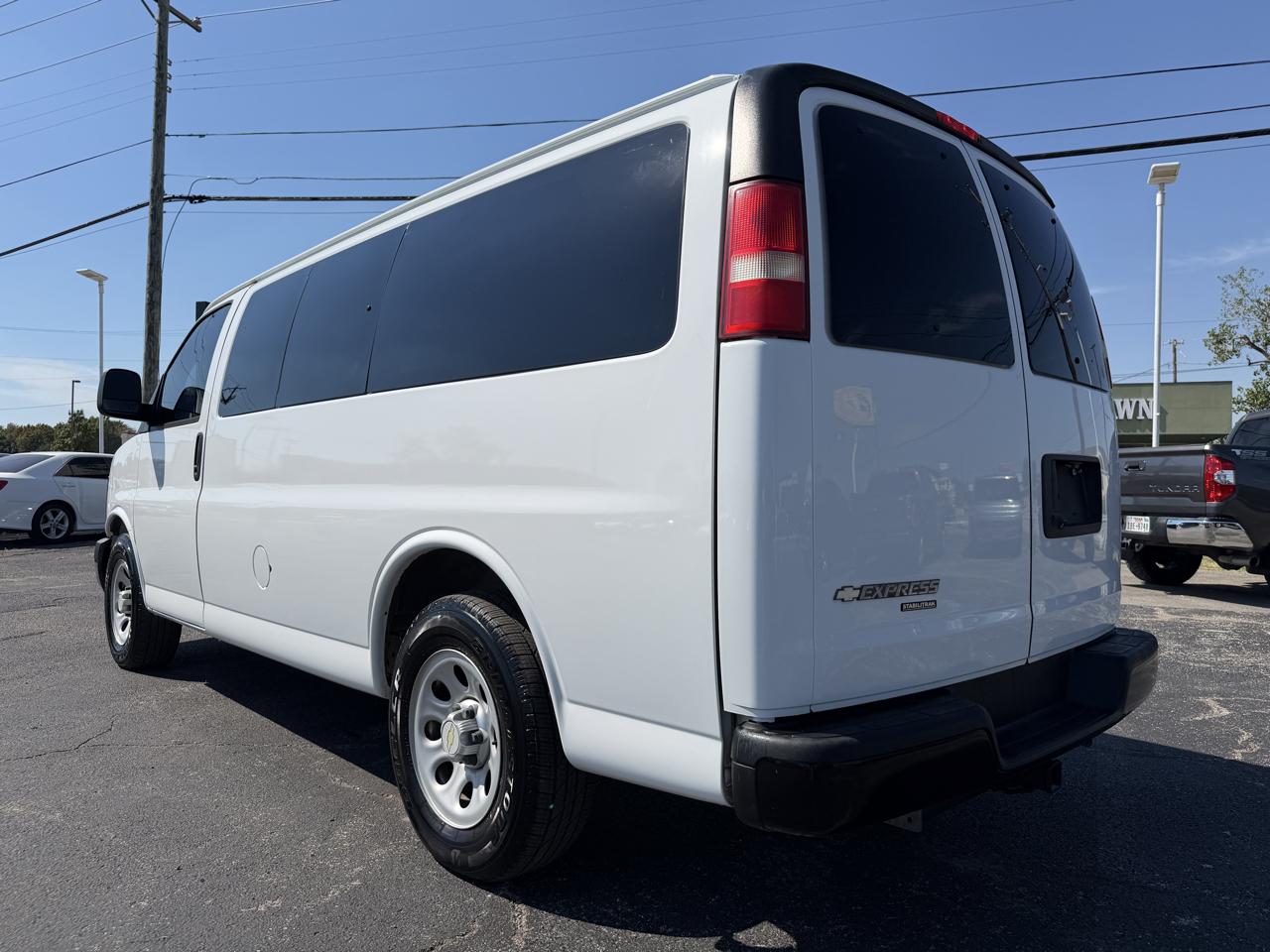 Chevrolet Express 1500 LS 2014