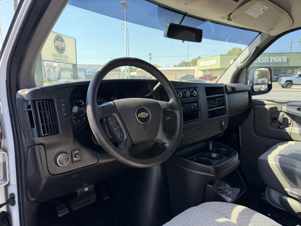 Chevrolet Express 1500 LS 2014