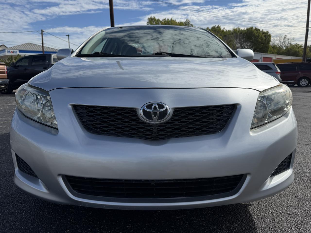 Toyota Corolla LE 2010