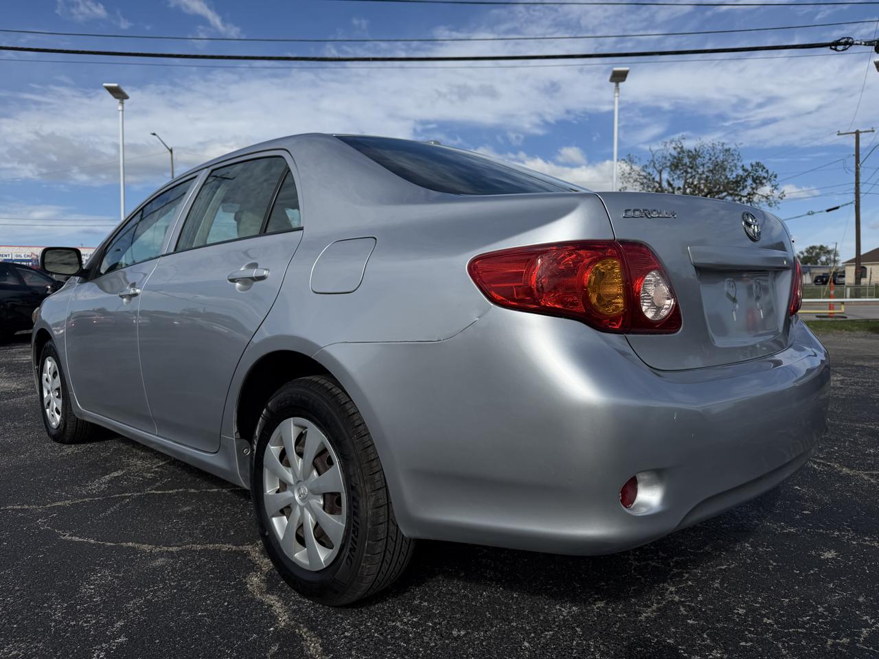 Toyota Corolla LE 2010