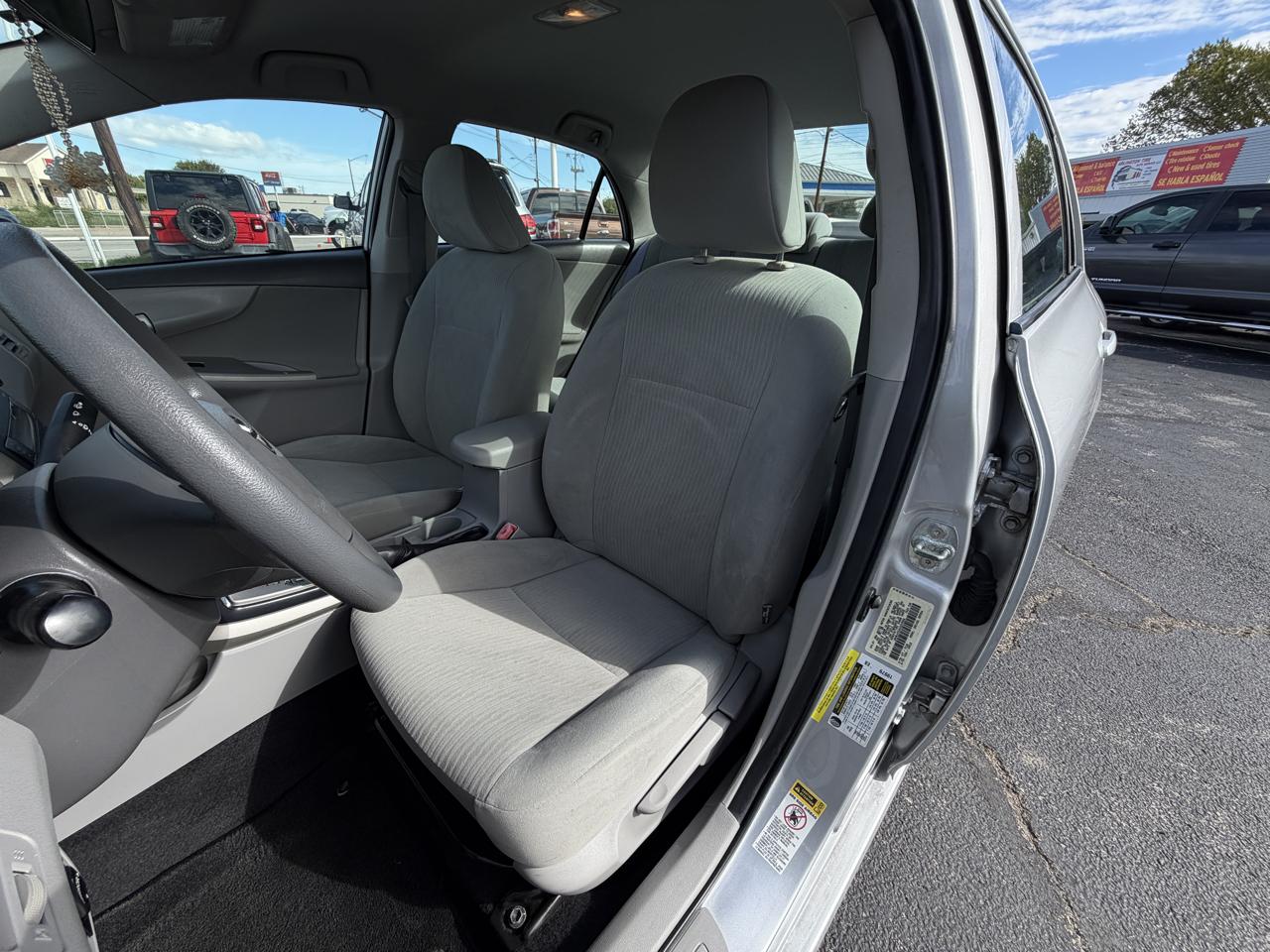 Toyota Corolla LE 2010