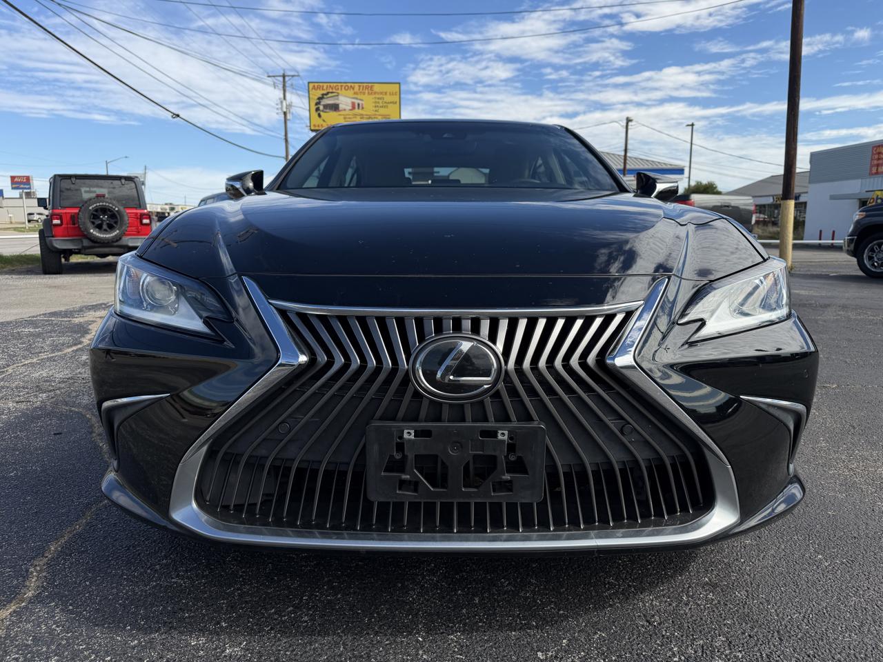 Lexus ES 350 4D Sedan 2021