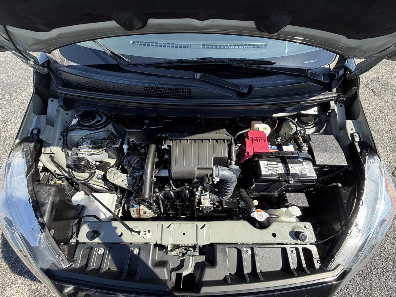 Mitsubishi Mirage G4 ES 2024