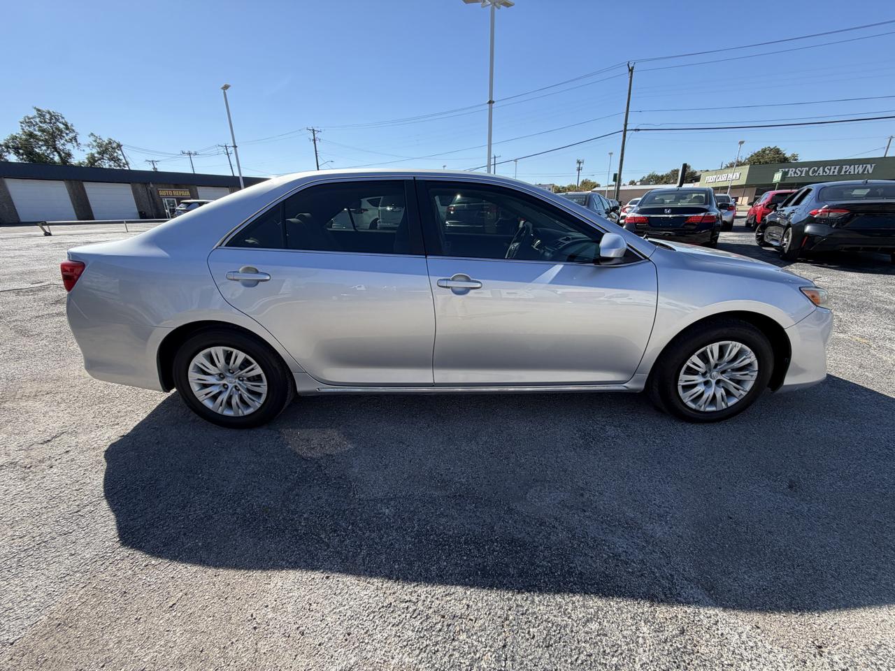 Toyota Camry LE 2012
