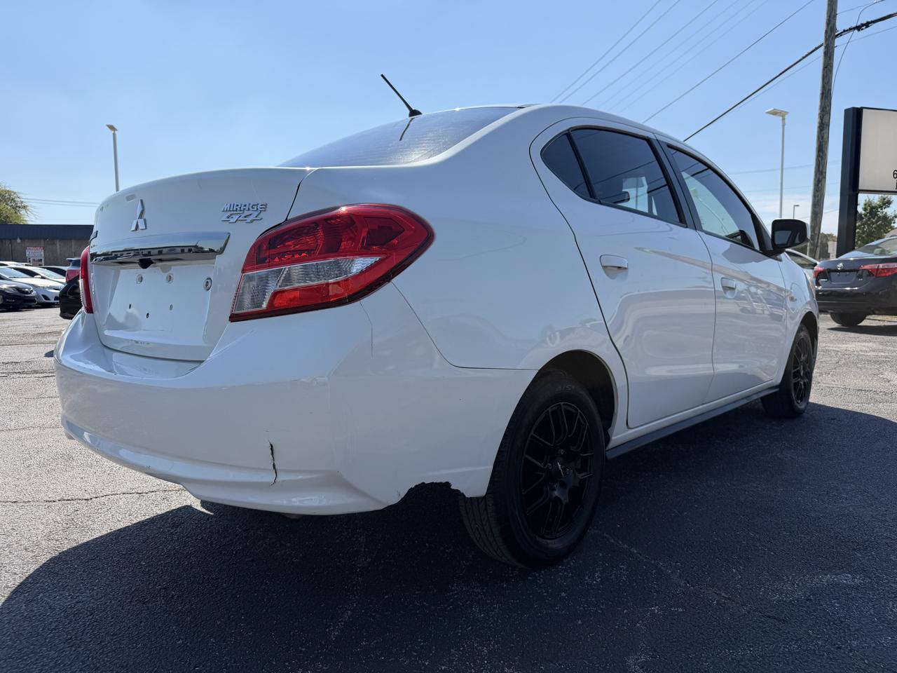 Mitsubishi Mirage G4 ES 5M 2019