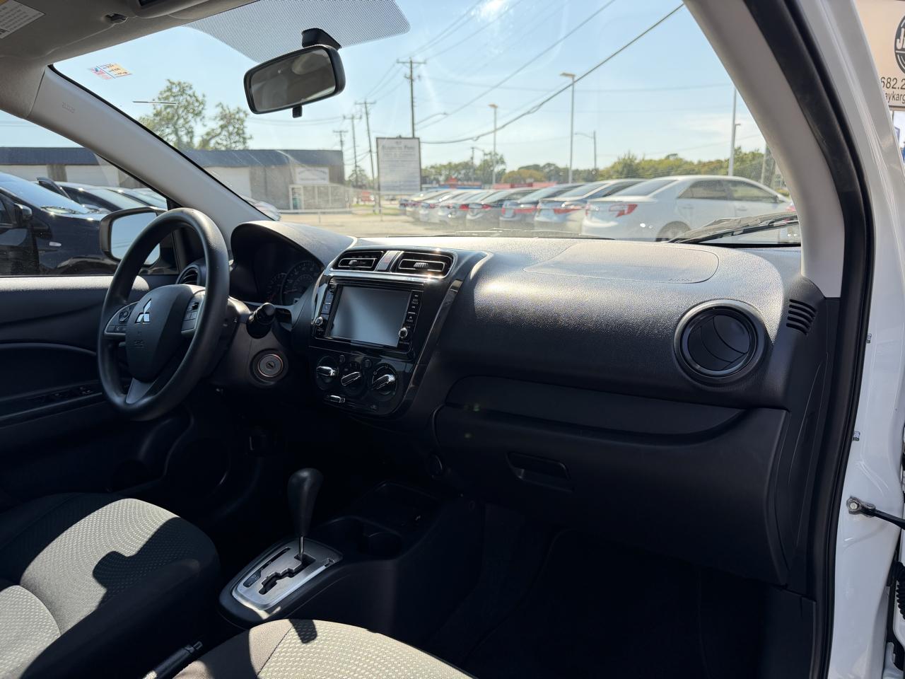 Mitsubishi Mirage G4 ES 5M 2019