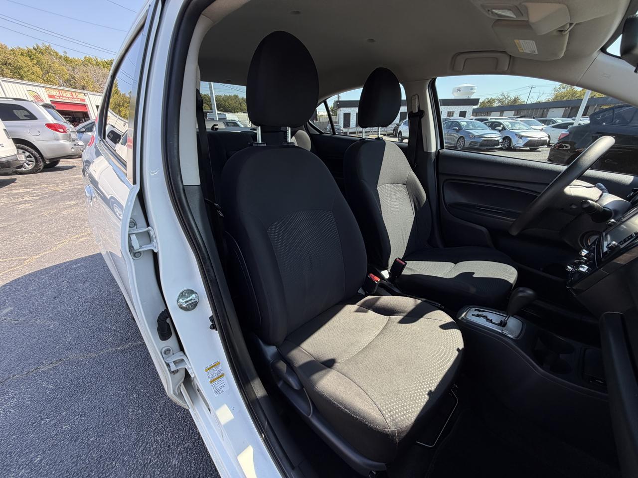 Mitsubishi Mirage G4 ES 5M 2019
