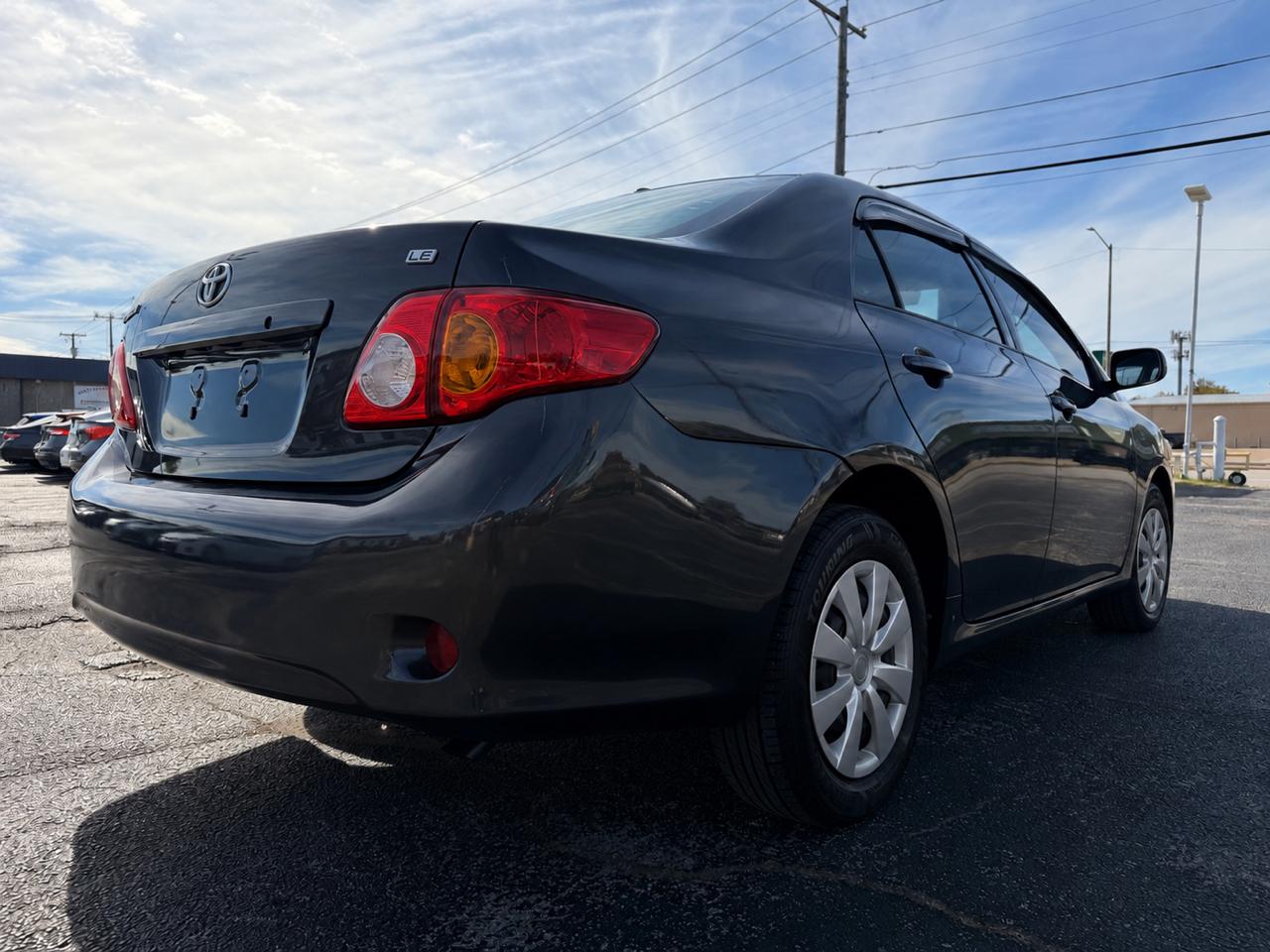 Toyota Corolla Base 4D Sedan 2010