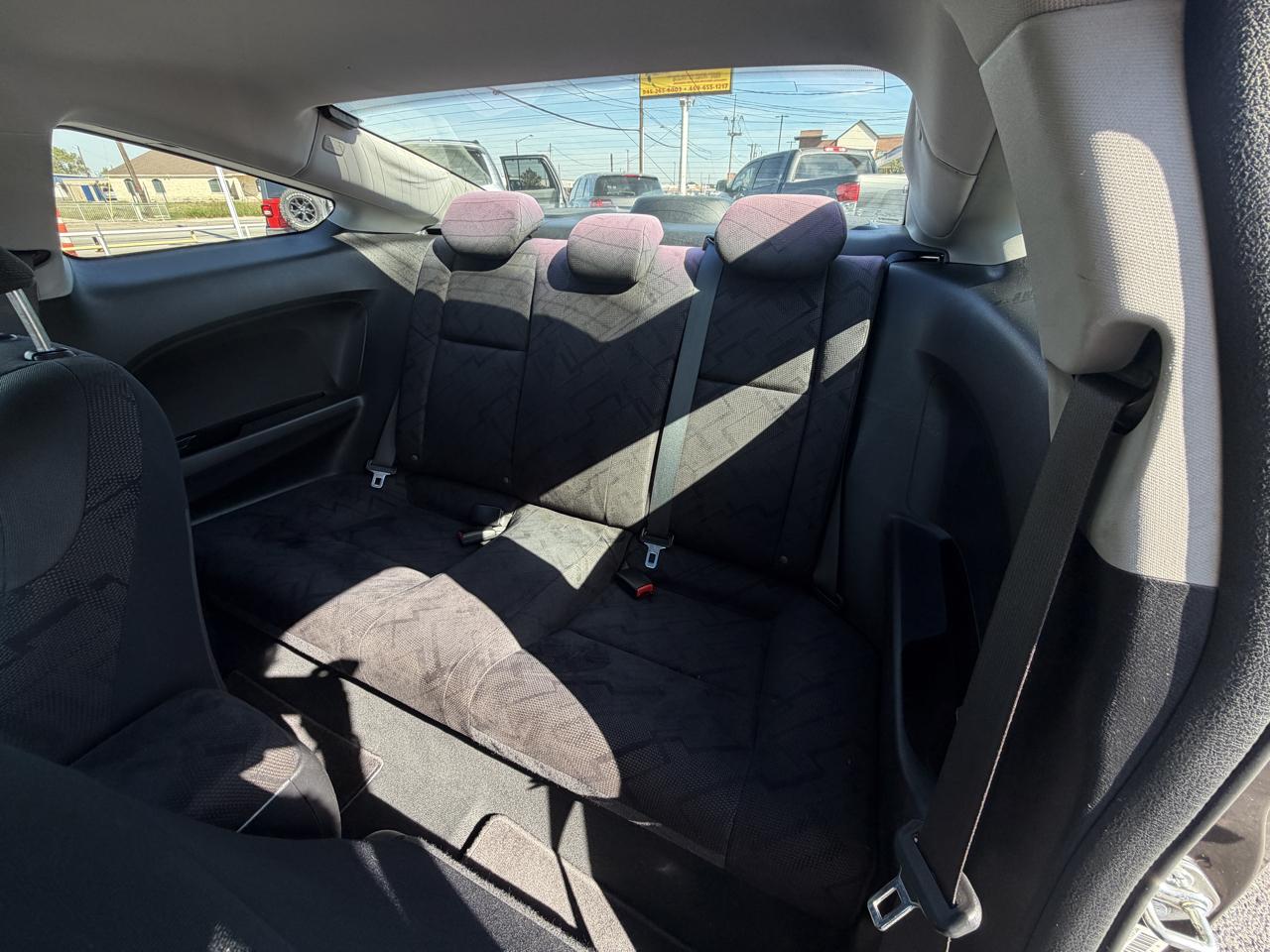 Honda Civic LX Coupe 5-Speed AT 2013