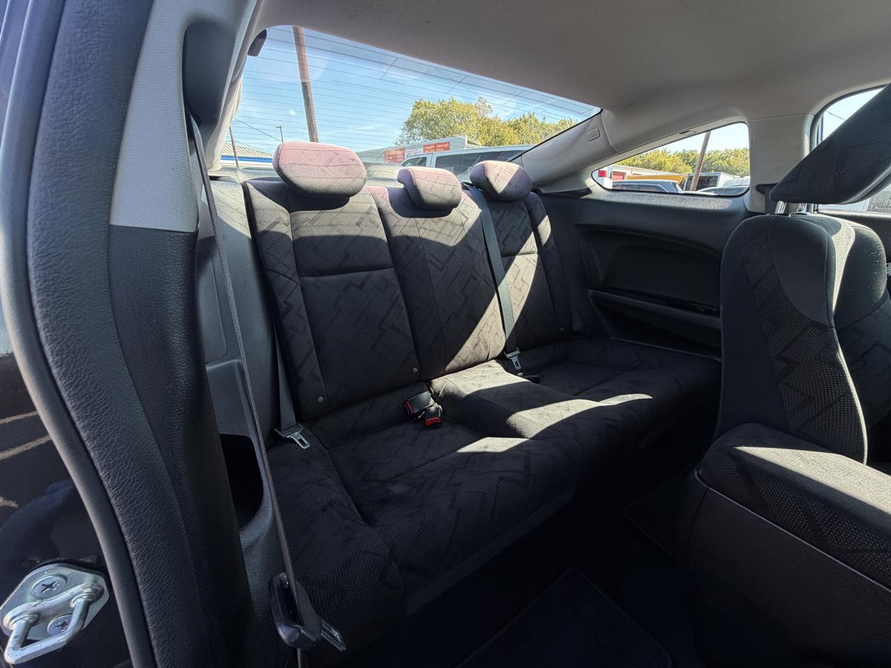 Honda Civic LX Coupe 5-Speed AT 2013