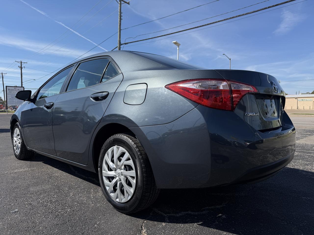 Toyota Corolla LE CVT 2017