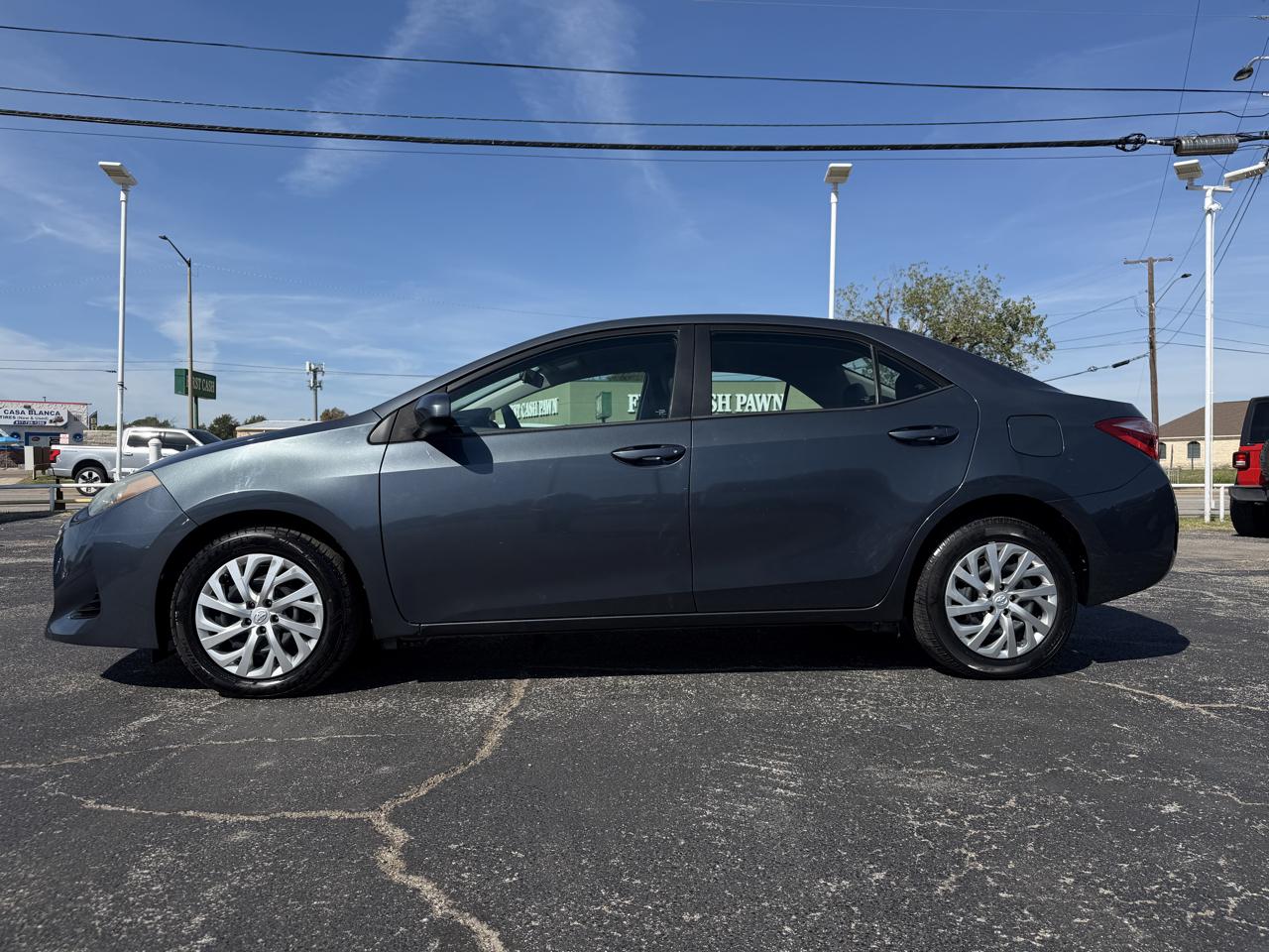 Toyota Corolla LE CVT 2017