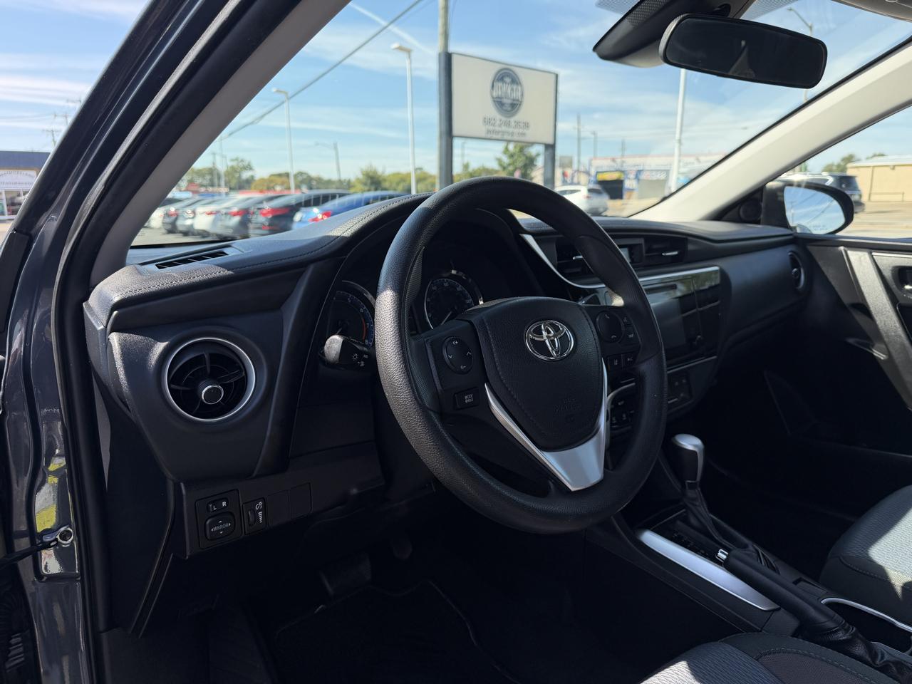 Toyota Corolla LE CVT 2017