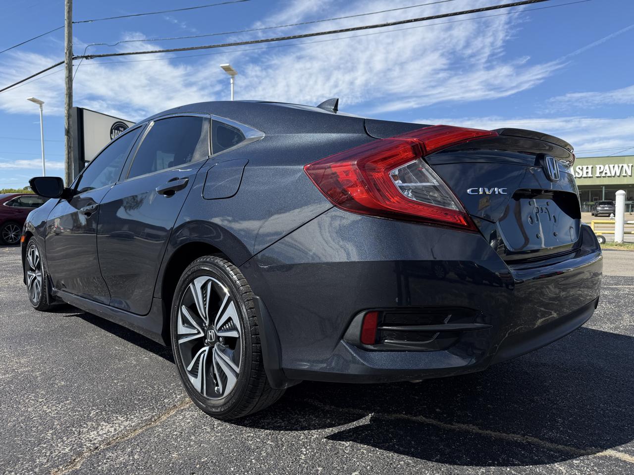 Honda Civic EX-T Sedan CVT 2017