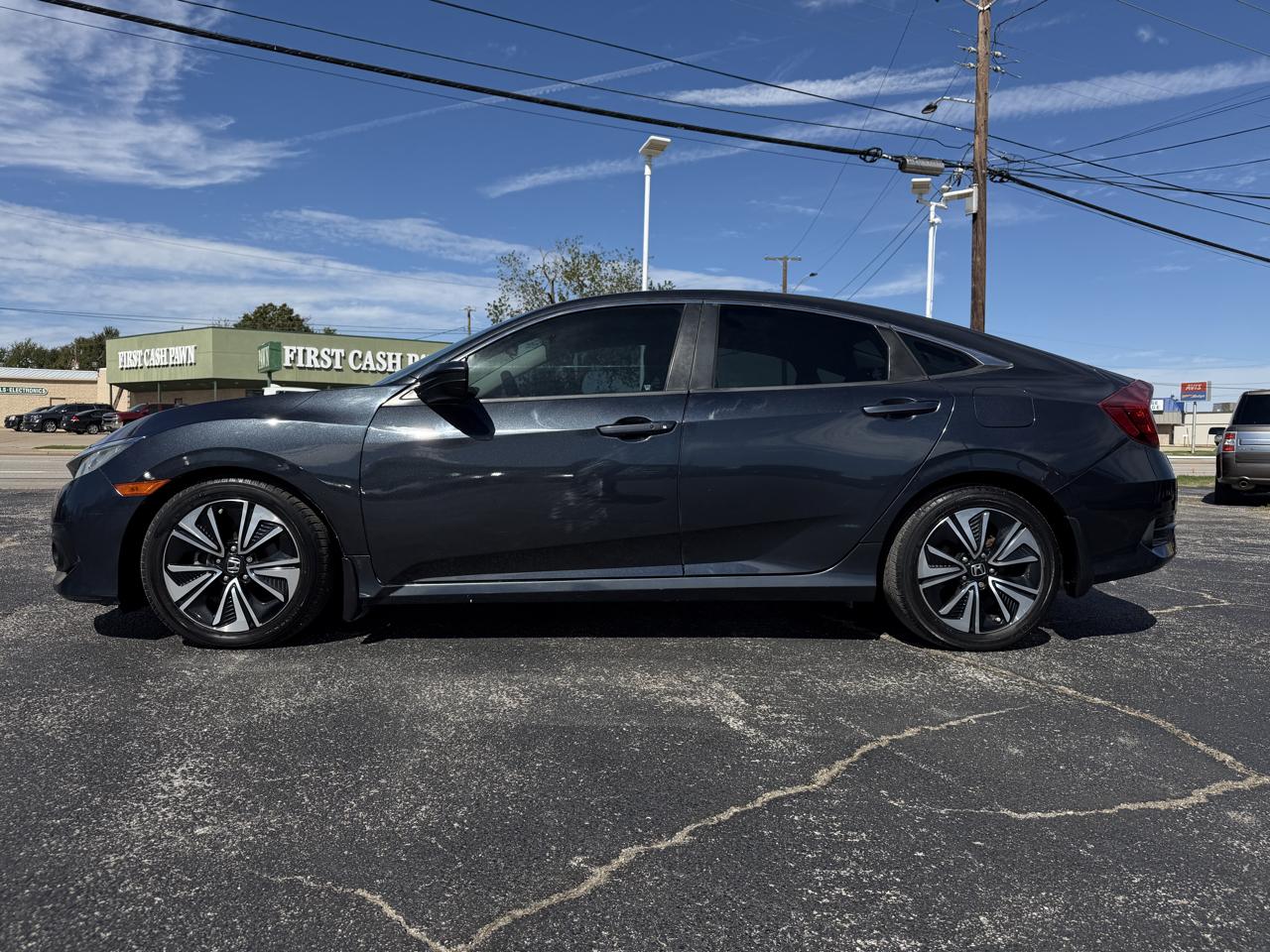 Honda Civic EX-T Sedan CVT 2017