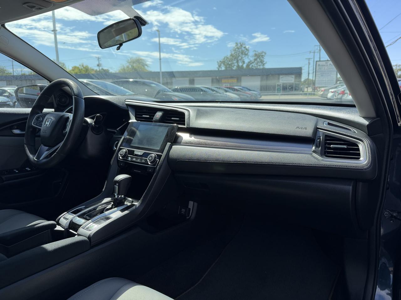 Honda Civic EX-T Sedan CVT 2017