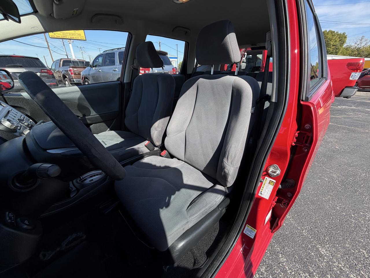 Honda Fit 5-Speed AT 2012