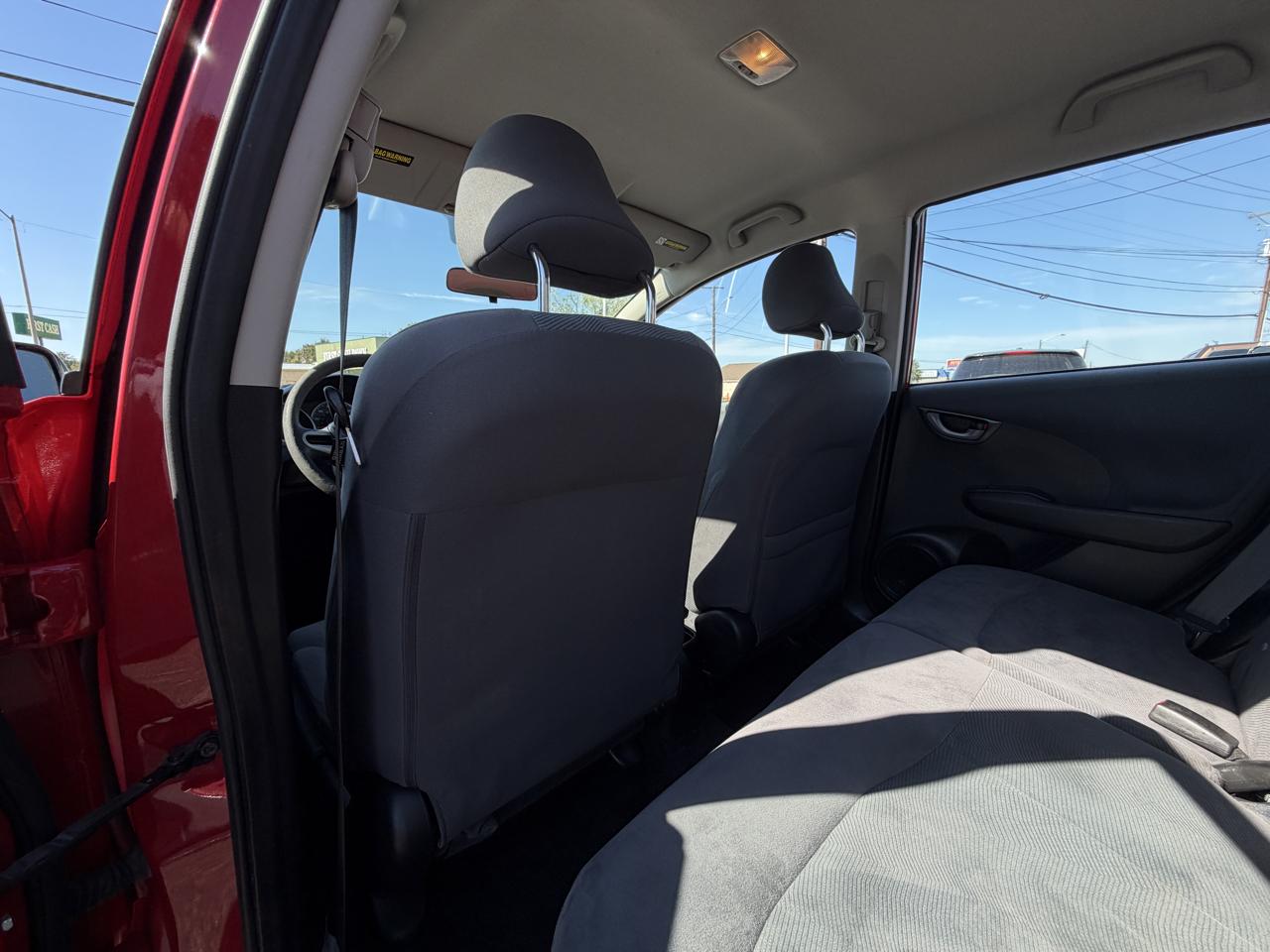 Honda Fit 5-Speed AT 2012