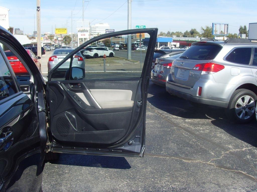 Subaru Forester  2016