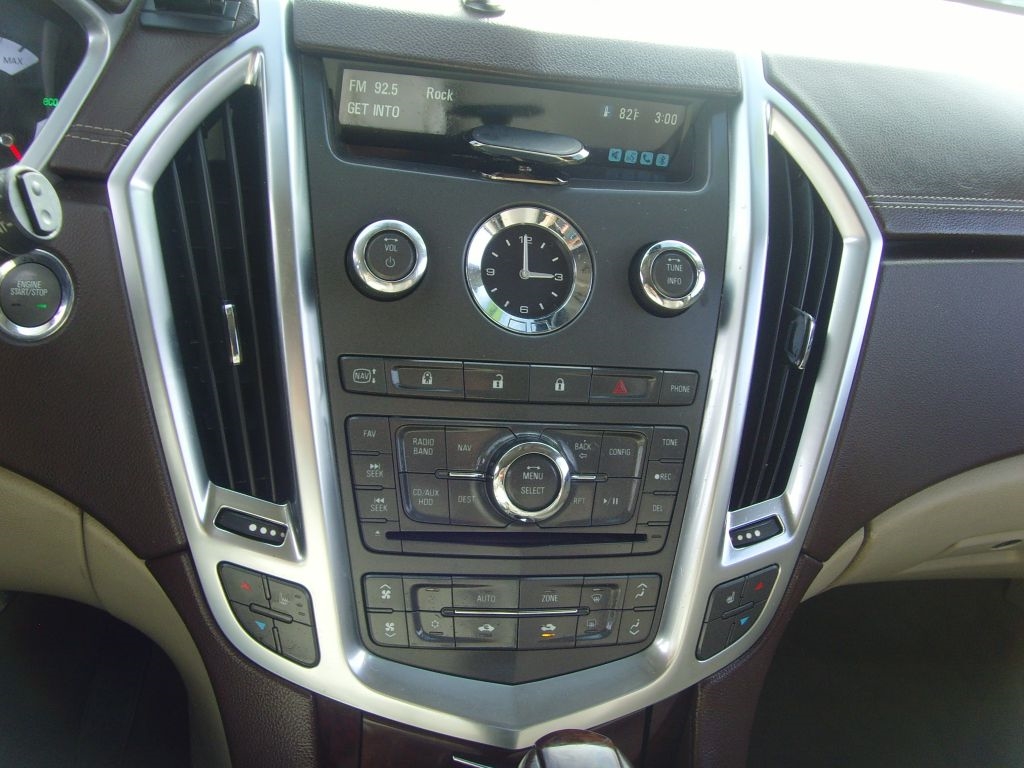 Cadillac SRX  2012