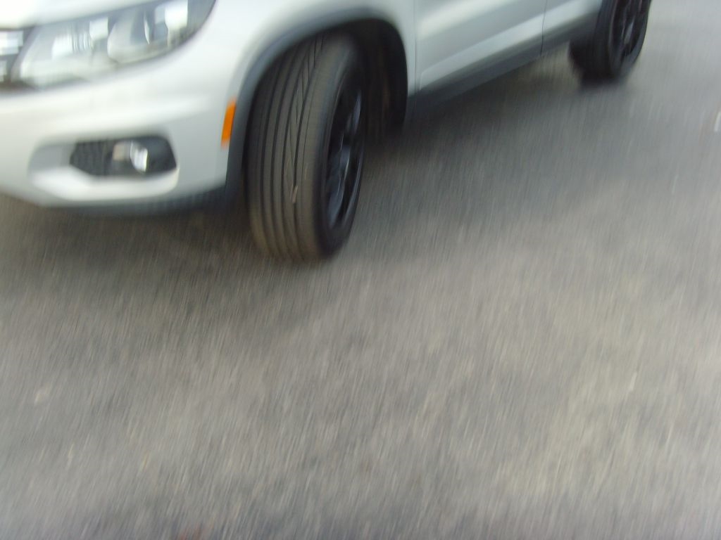 Volkswagen Tiguan  2013