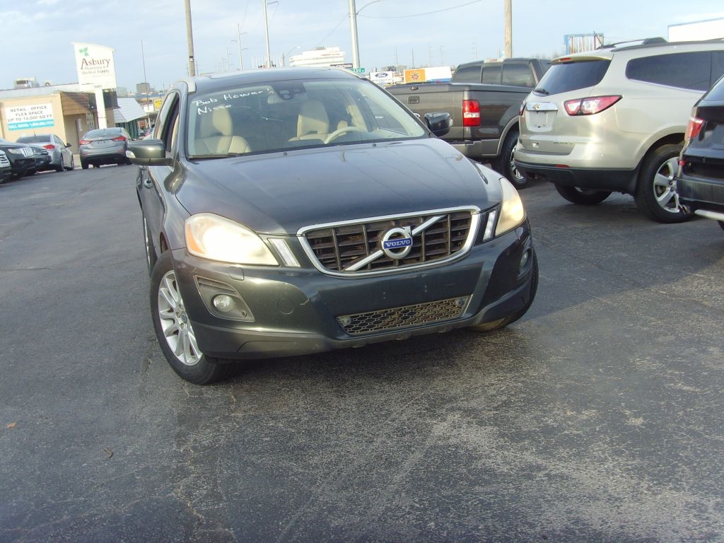Volvo XC60  2010
