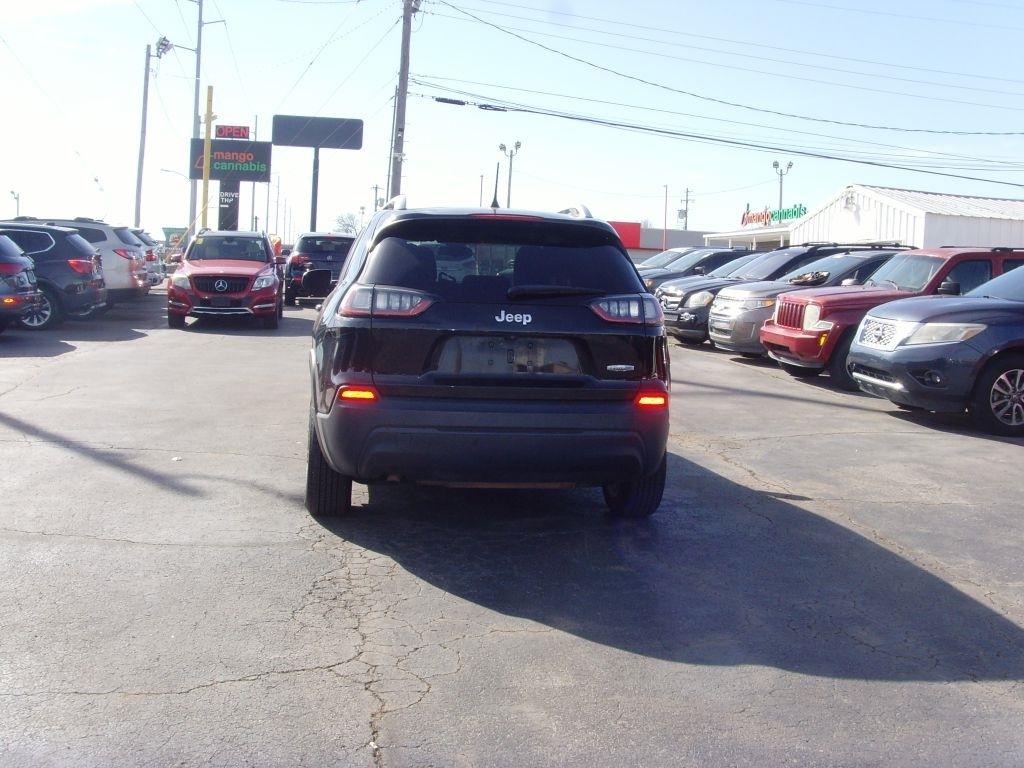 Jeep Cherokee  2019