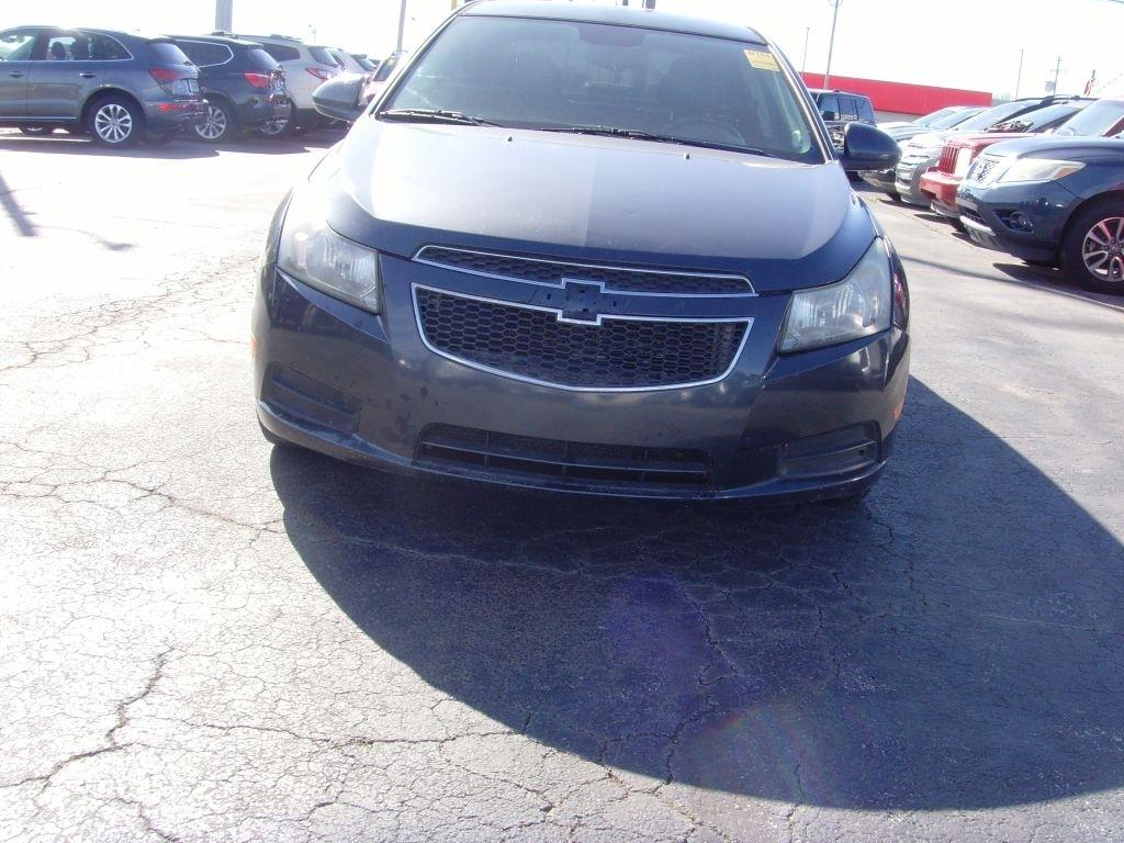 Chevrolet Cruze  2013